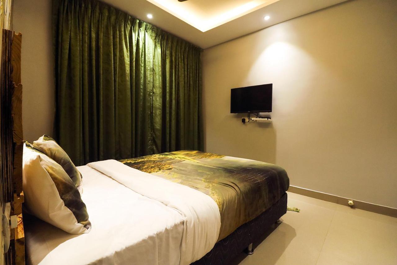 Hotel Greek Glory بانتشجانى المظهر الخارجي الصورة